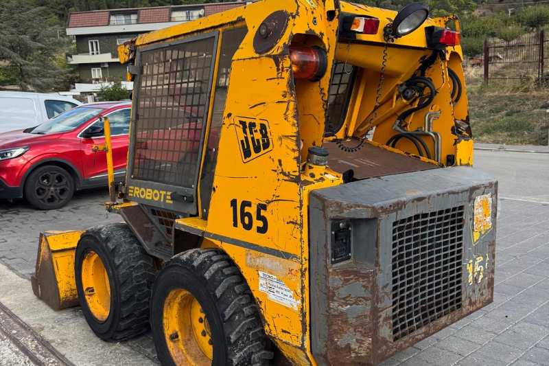 OmecoHub - Immagine JCB ROBOT 165